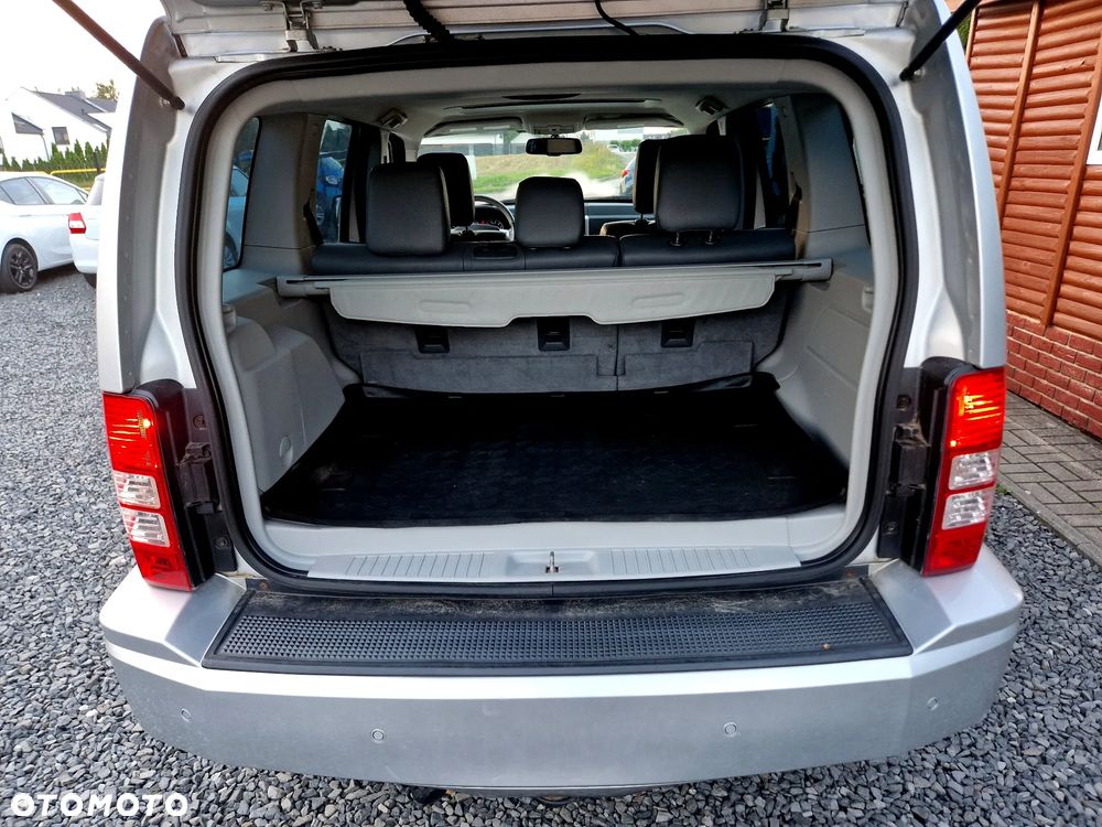 Jeep Cherokee 3.7 Limited - 26