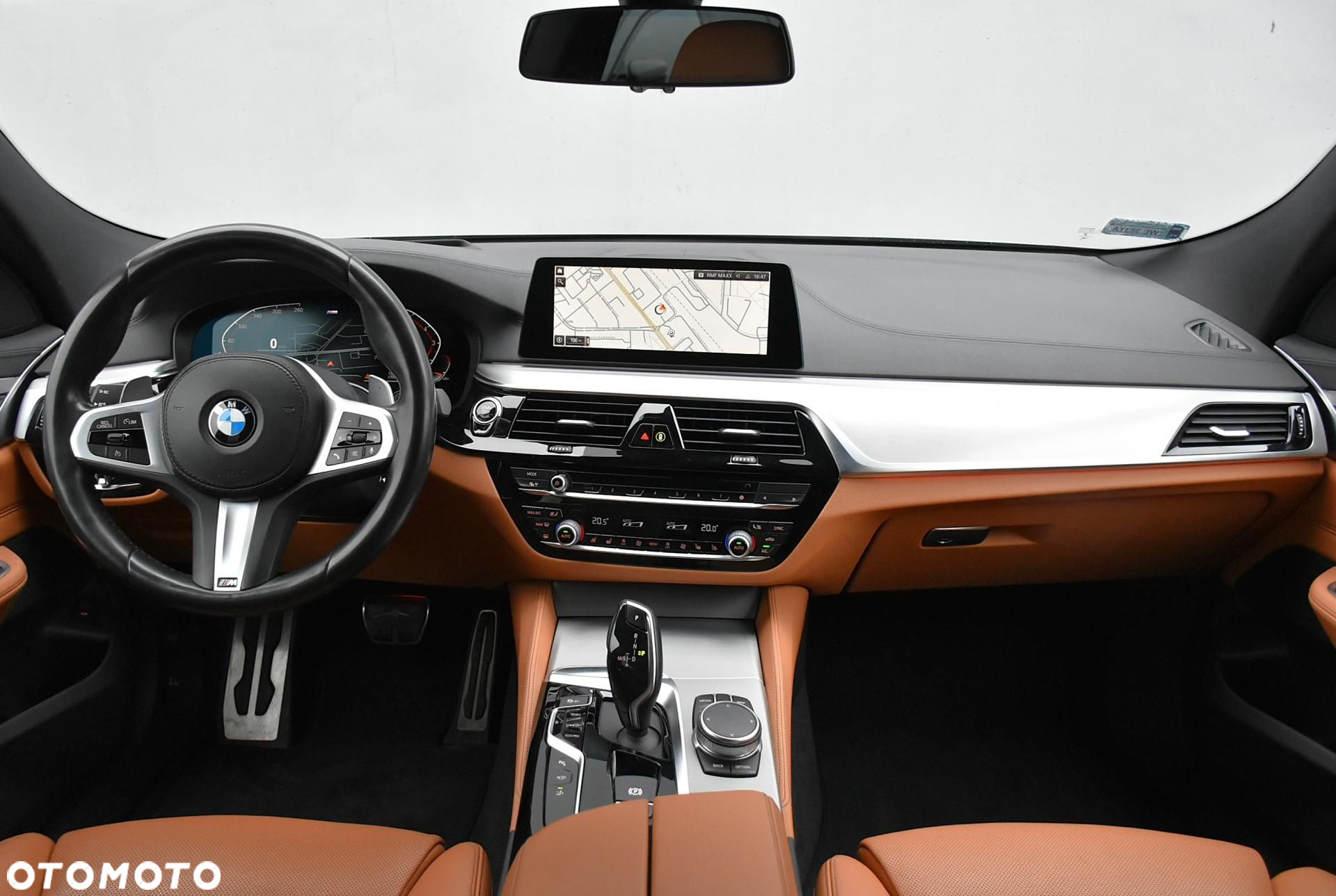 BMW 6GT - 13
