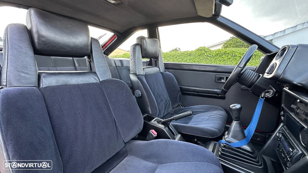 Toyota Corolla AE86 1.6 GTi - 16