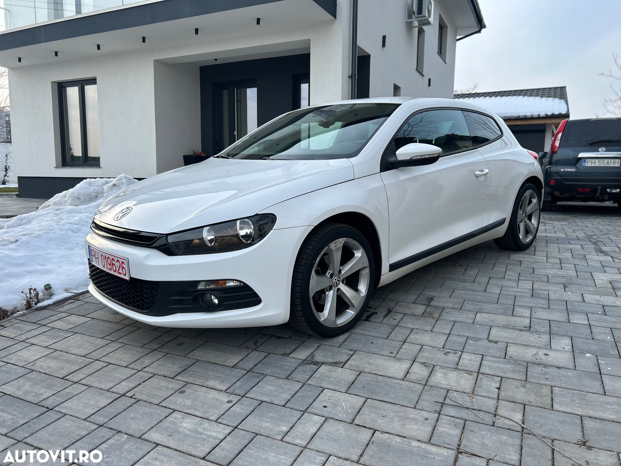 Volkswagen Scirocco 2.0 TDI Blue Motion Technologie Life - 2