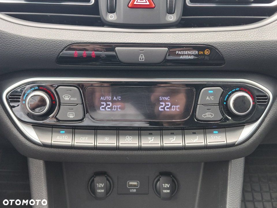 Hyundai i30 - 21