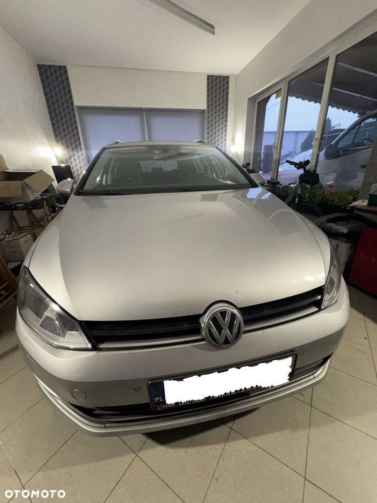 Volkswagen Golf 1.6 TDI BlueMotion Comfortline - 2