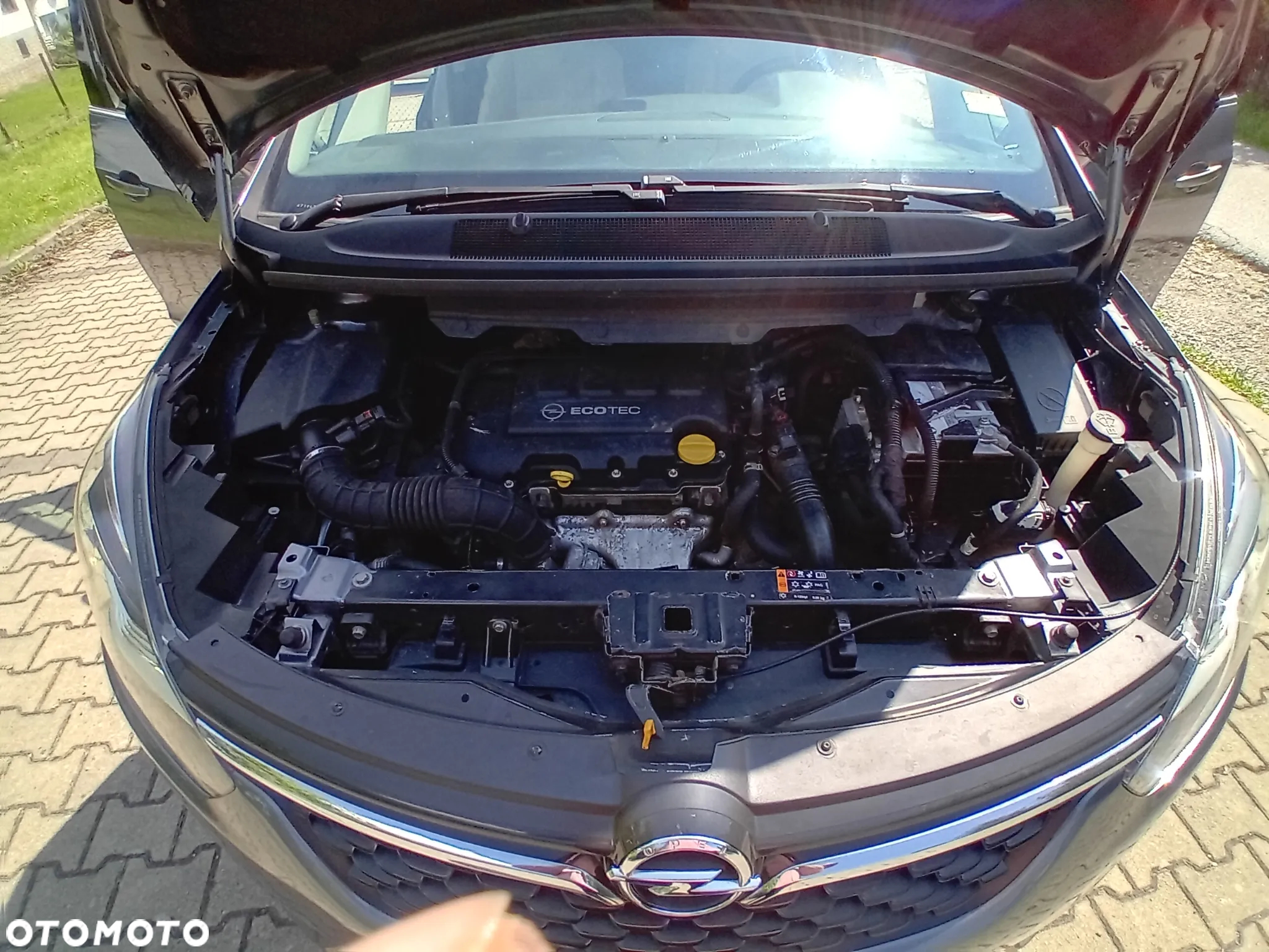 Opel Zafira - 26