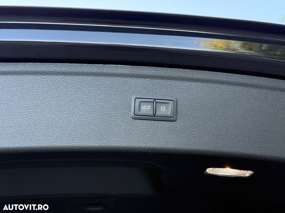 Audi Q5 55 TFSI e quattro S tronic PHEV S Line - 17