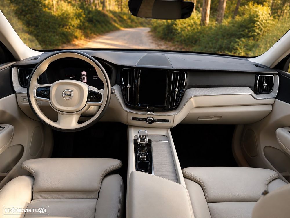 Volvo XC 60 - 8