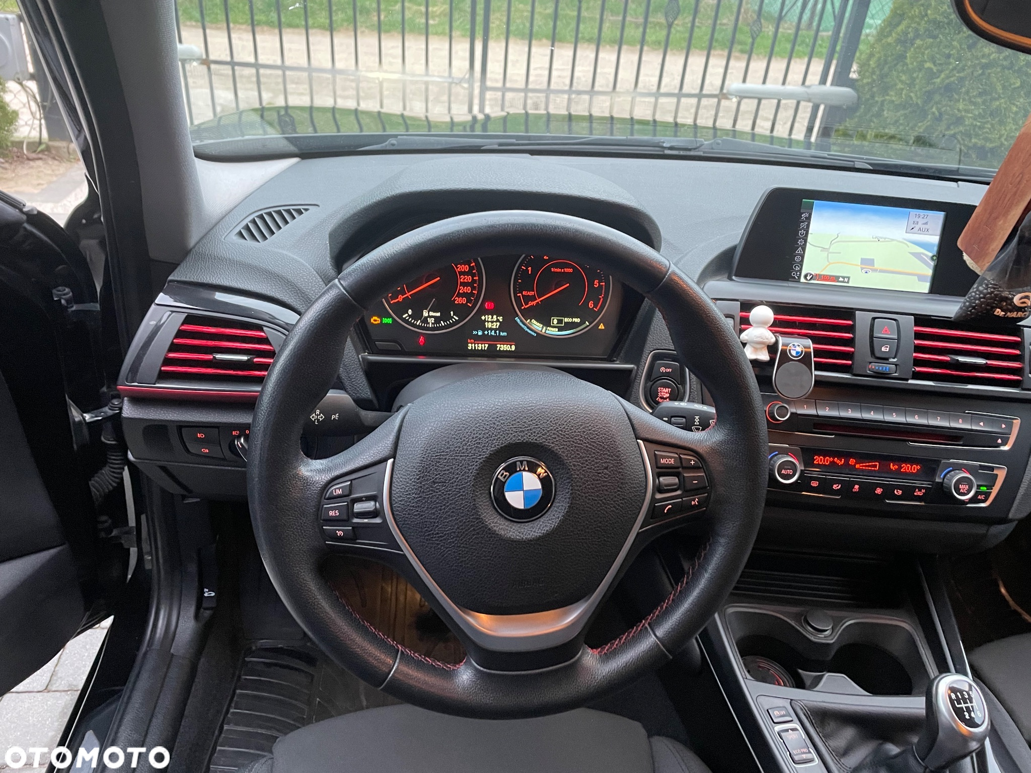 BMW Seria 1 116d EfficientDynamics Sport Line - 10