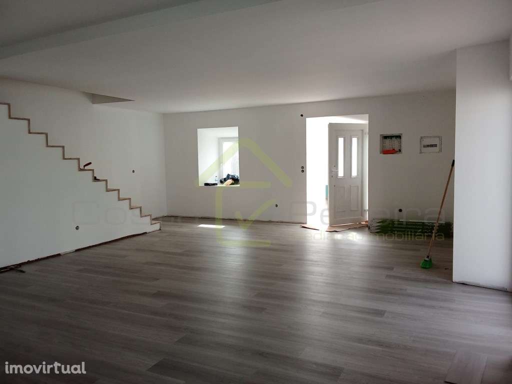 Moradia T3 com espaço exterior - Grande imagem: 3/16