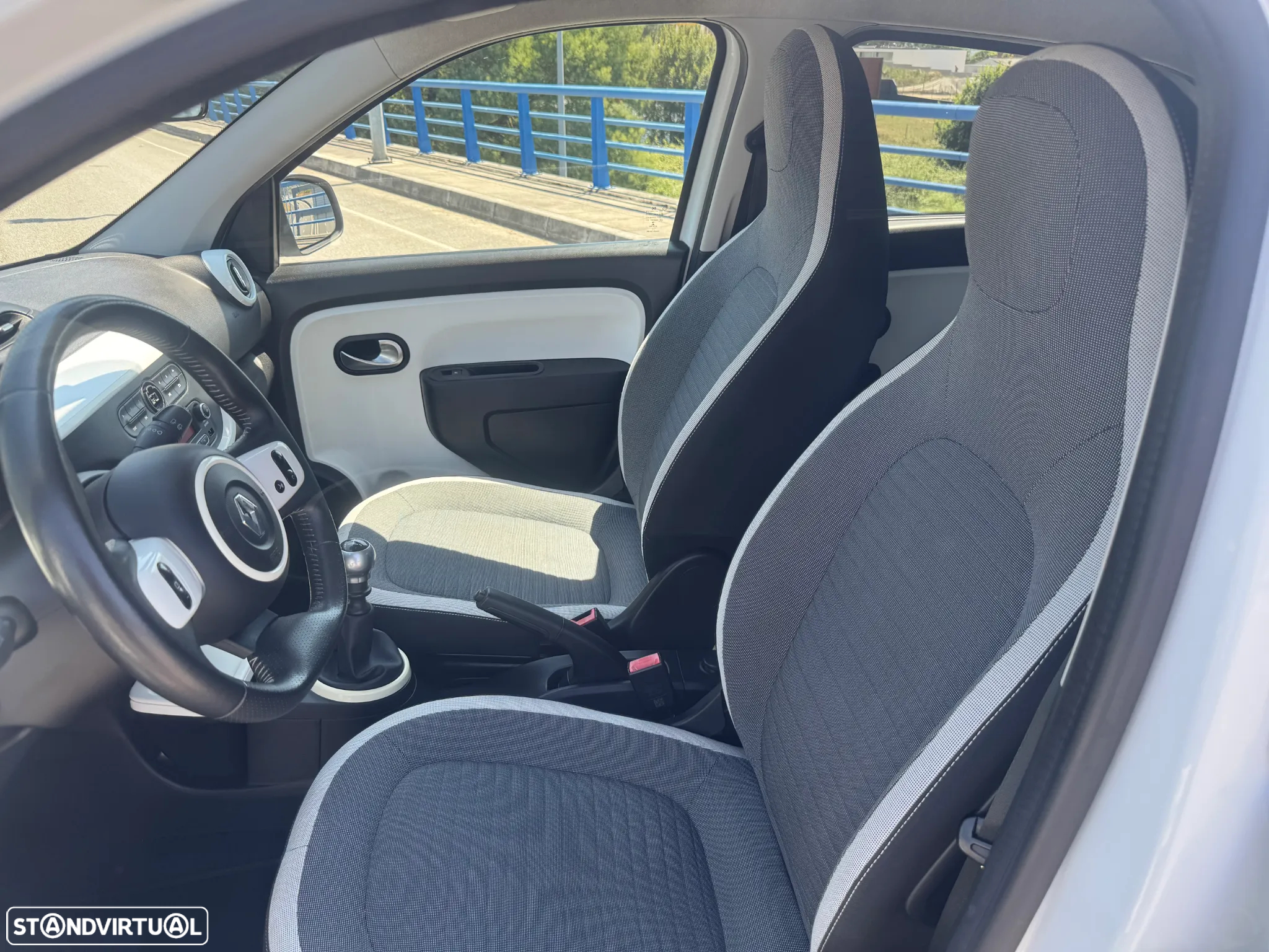 Renault Twingo 0.9 TCe - 11