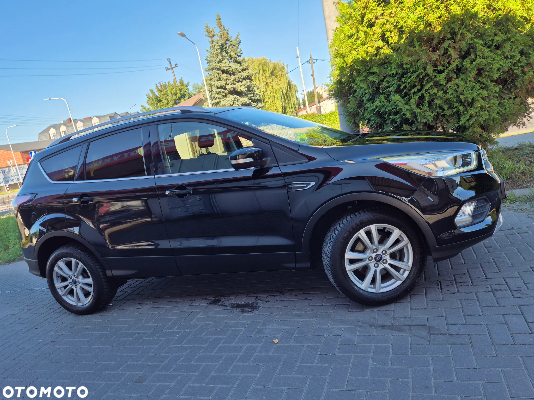 Ford Kuga - 15