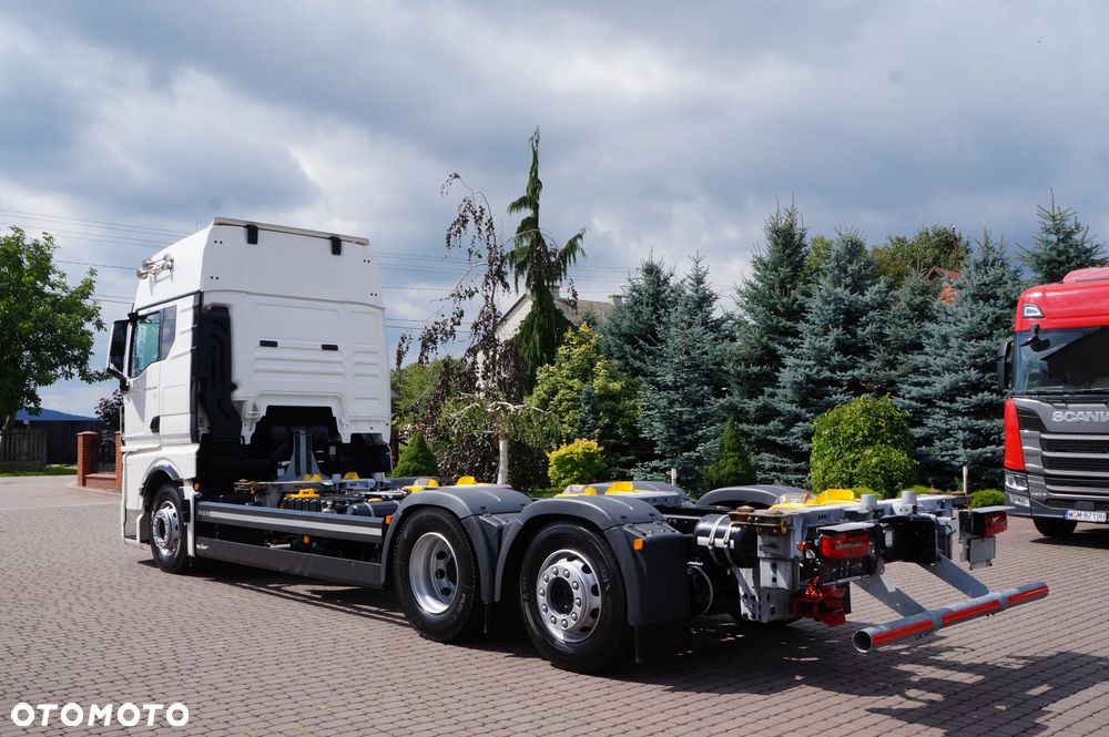 MAN TGX 26.470 GX 6x2 BDF RAMA DO ZABUDOWY PEŁEN SERWIS 3 OŚ SKRĘTNA - 6