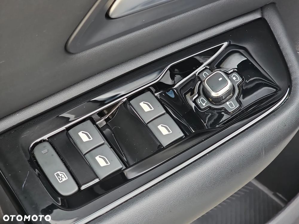 Citroën C5X 1.6 PureTech Shine EAT8 - 14