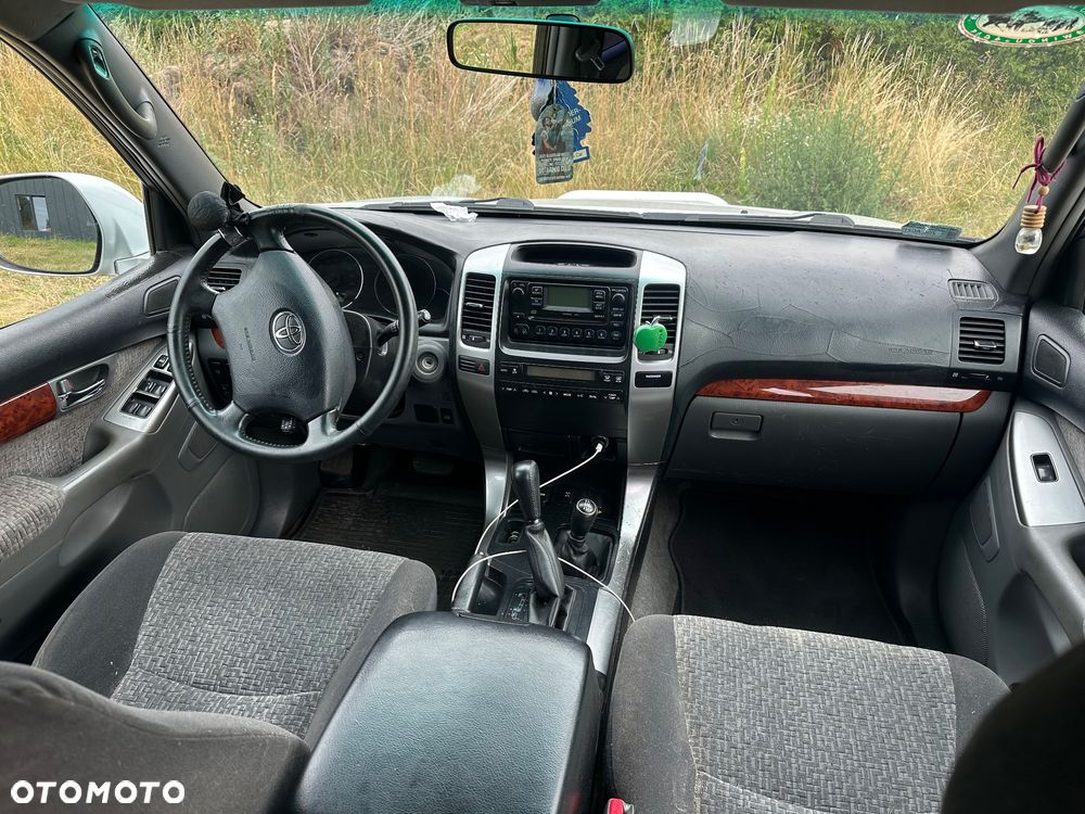 Toyota Land Cruiser 3.0 D Luna Comfort - 5