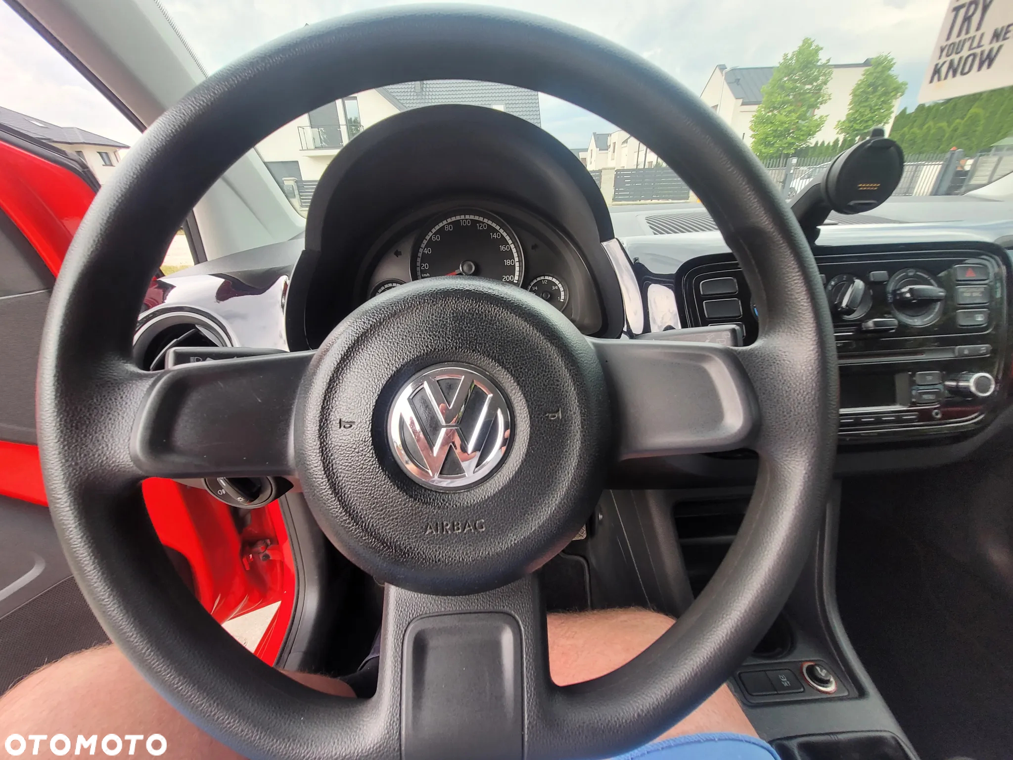 Volkswagen up! 1.0 high - 16