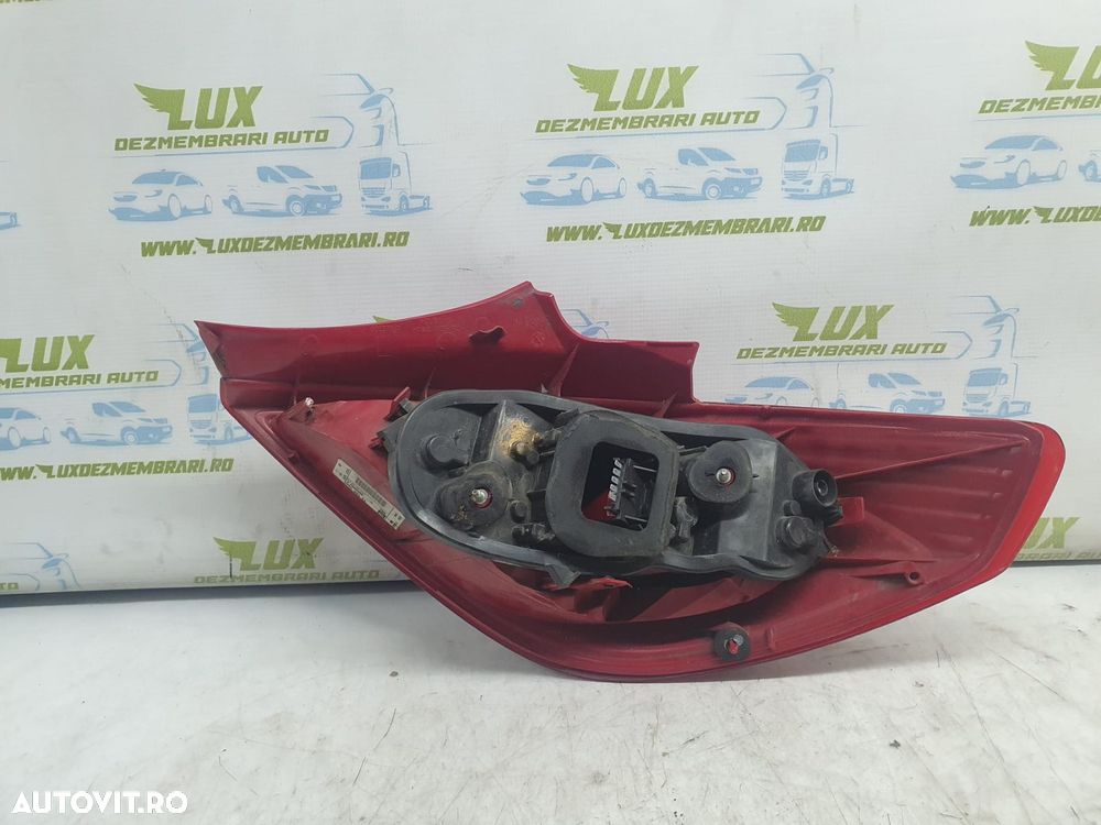 Stop stanga spate 13186350 cu defect Opel Corsa D [2006 - 2011] - 2