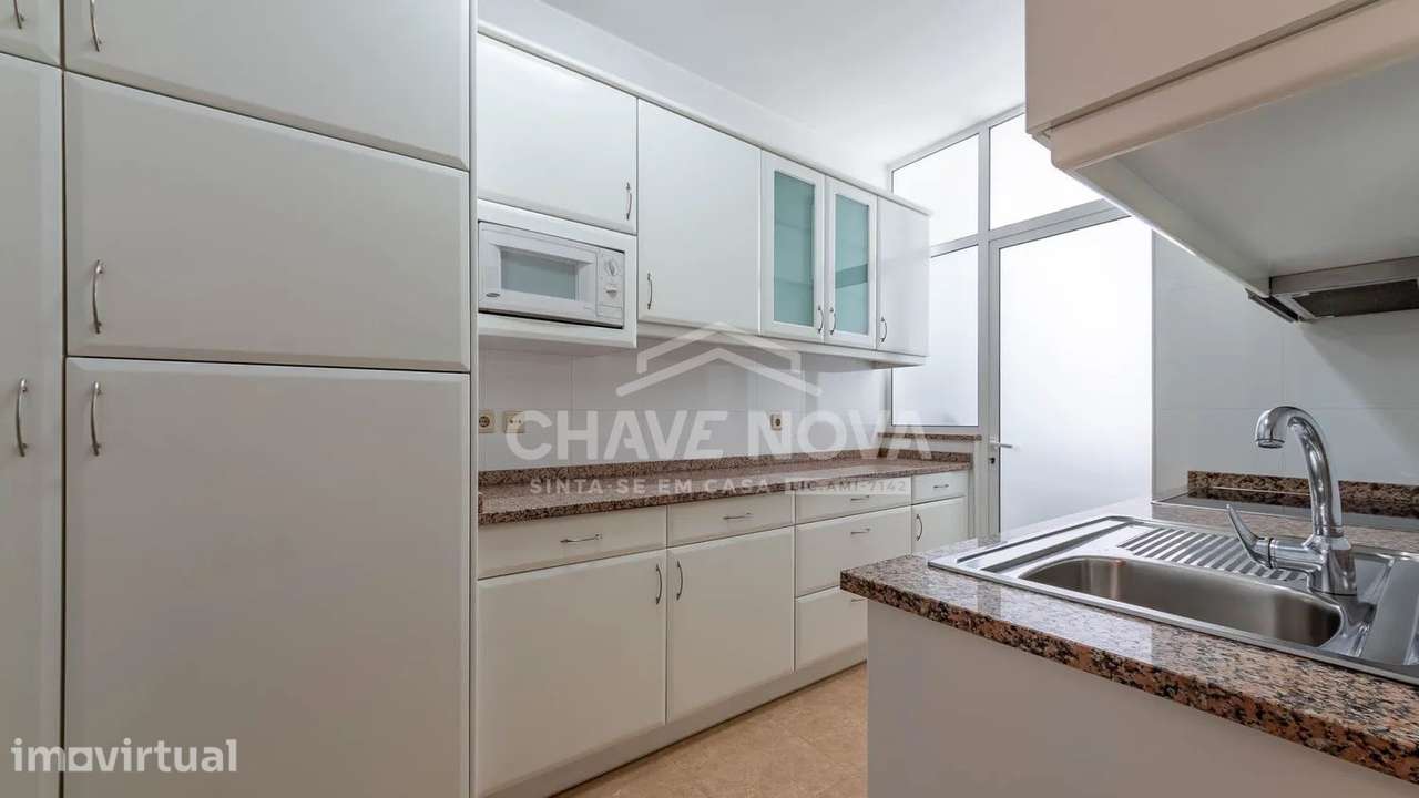Apartamento T3 em frente ao Metro - Grande imagem: 5/23