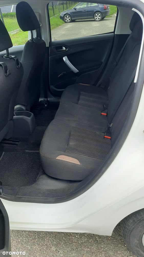 Peugeot 208 1.2 PureTech Active - 7