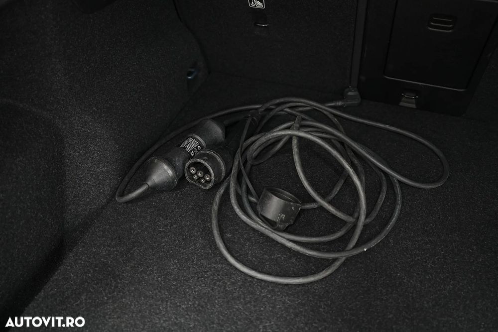 Volvo XC 40 T4 Recharge DKG Plus Bright - 38