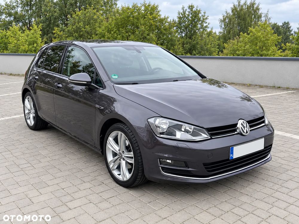 Volkswagen Golf - 35