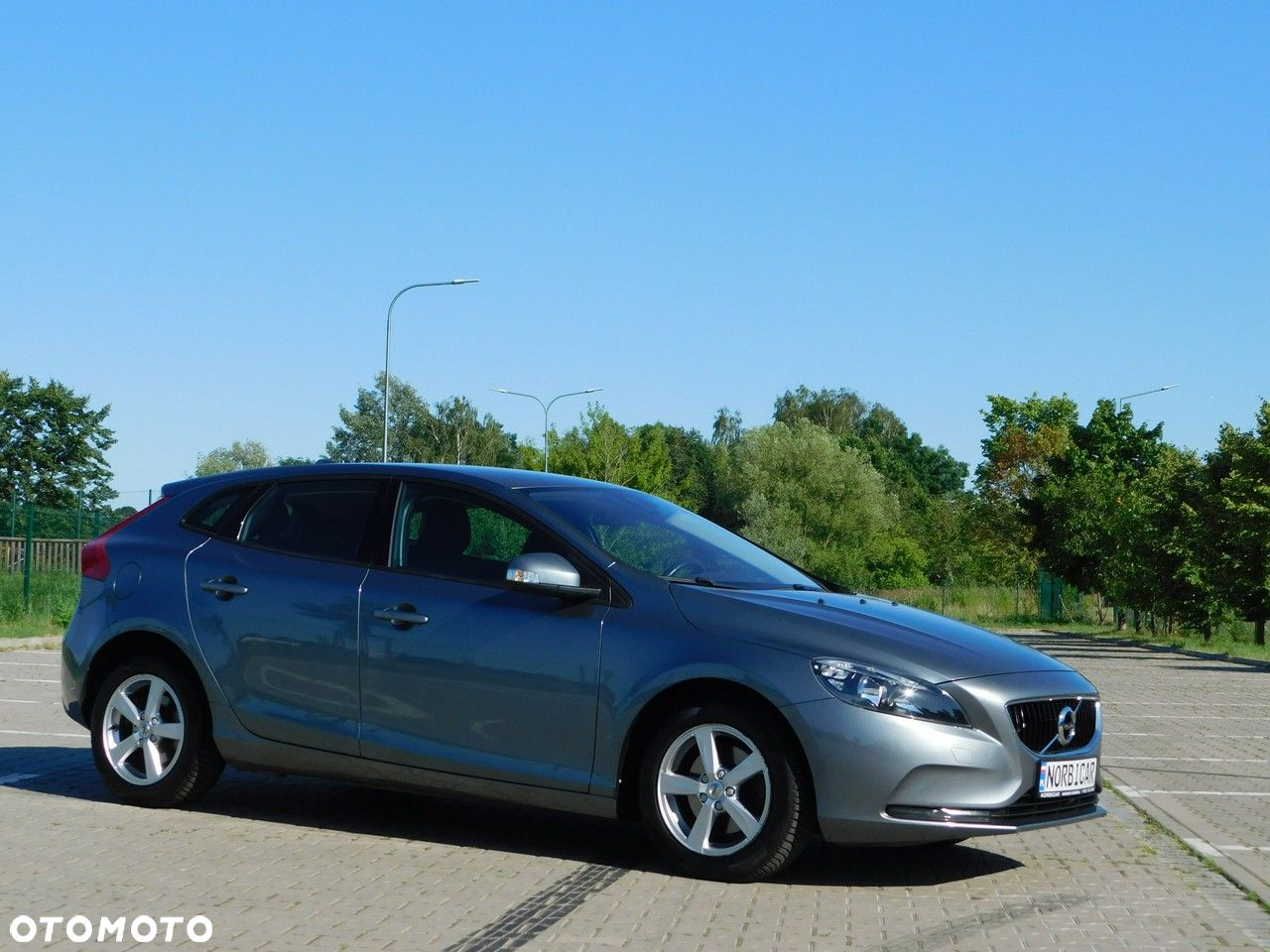 Volvo V40 - 4