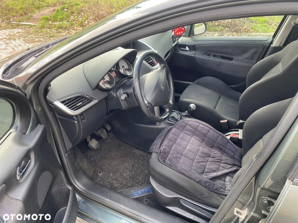 Peugeot 207 95 VTi Filou - 6