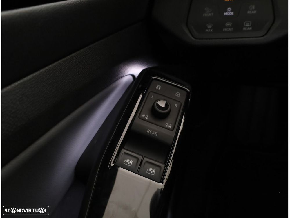 VW ID.4 77 kWh Pro Urban - 21