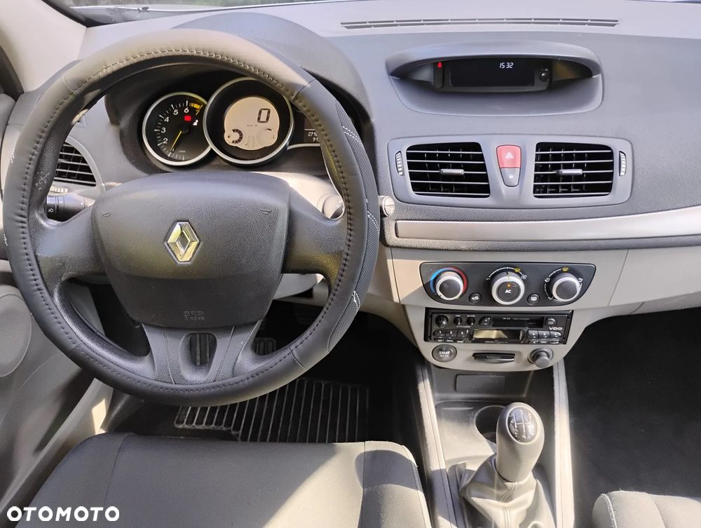 Renault Megane 1.6 16V Generation - 10