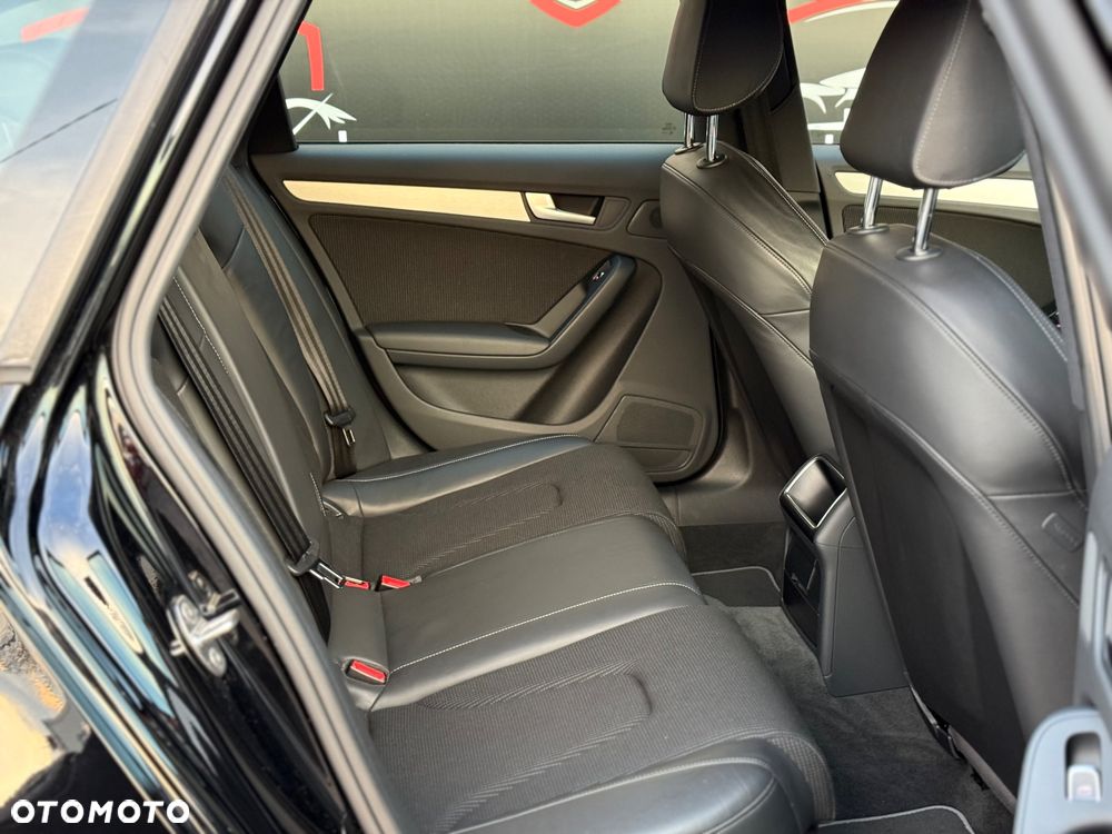 Audi A4 Avant 2.0 TDI DPF S line Sportpaket - 34