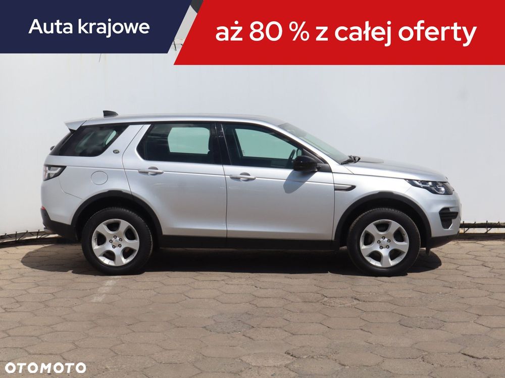 Land Rover Discovery Sport - 8