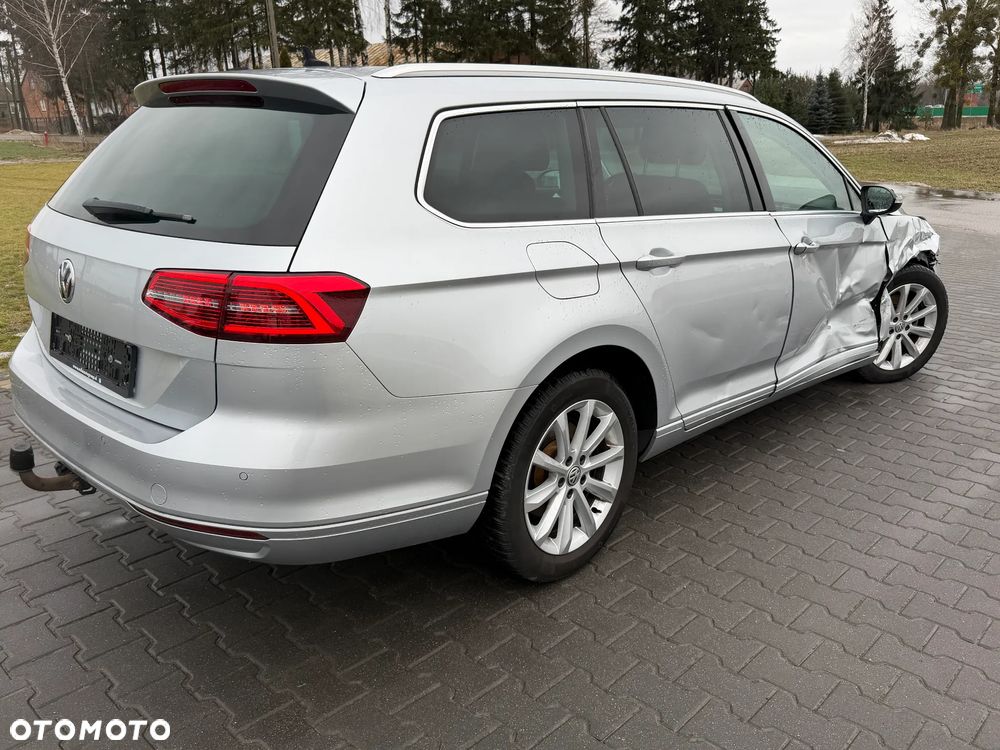 Volkswagen Passat 1.6 TDI (BlueMotion Technology) DSG Trendline - 4