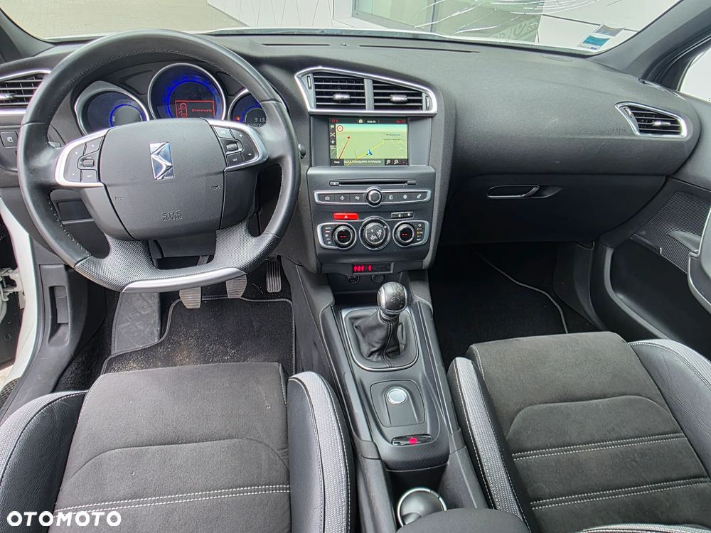 DS Automobiles DS 4 Crossback - 29