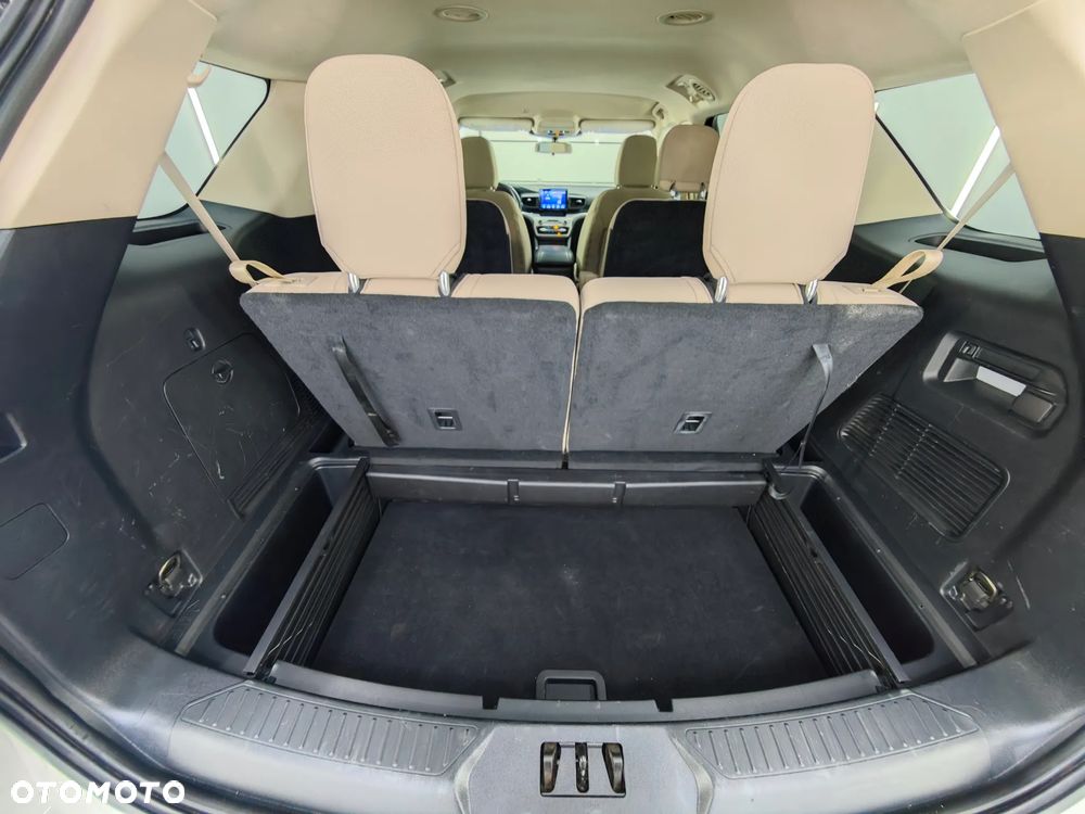 Ford Explorer EcoBoost Plug-in Hybrid PLATINUM - 32
