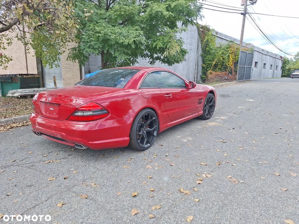 Mercedes-Benz SL 500 - 13