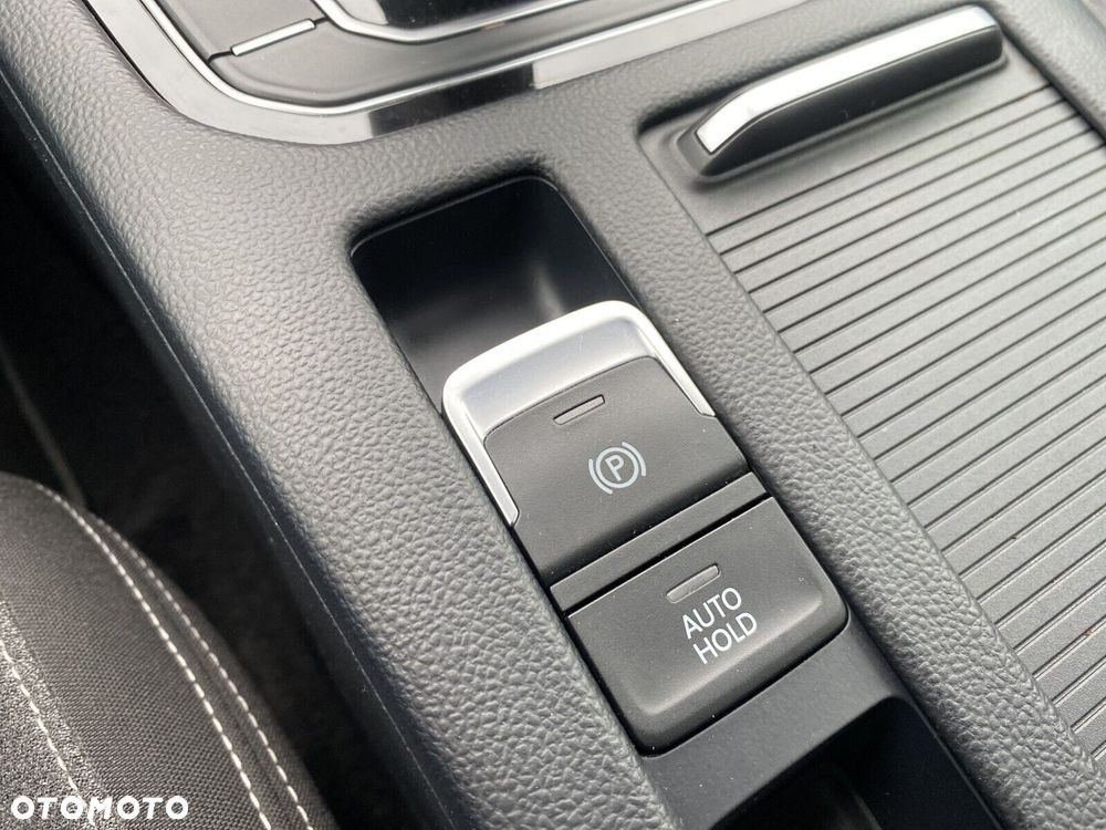Volkswagen Passat Variant - 29