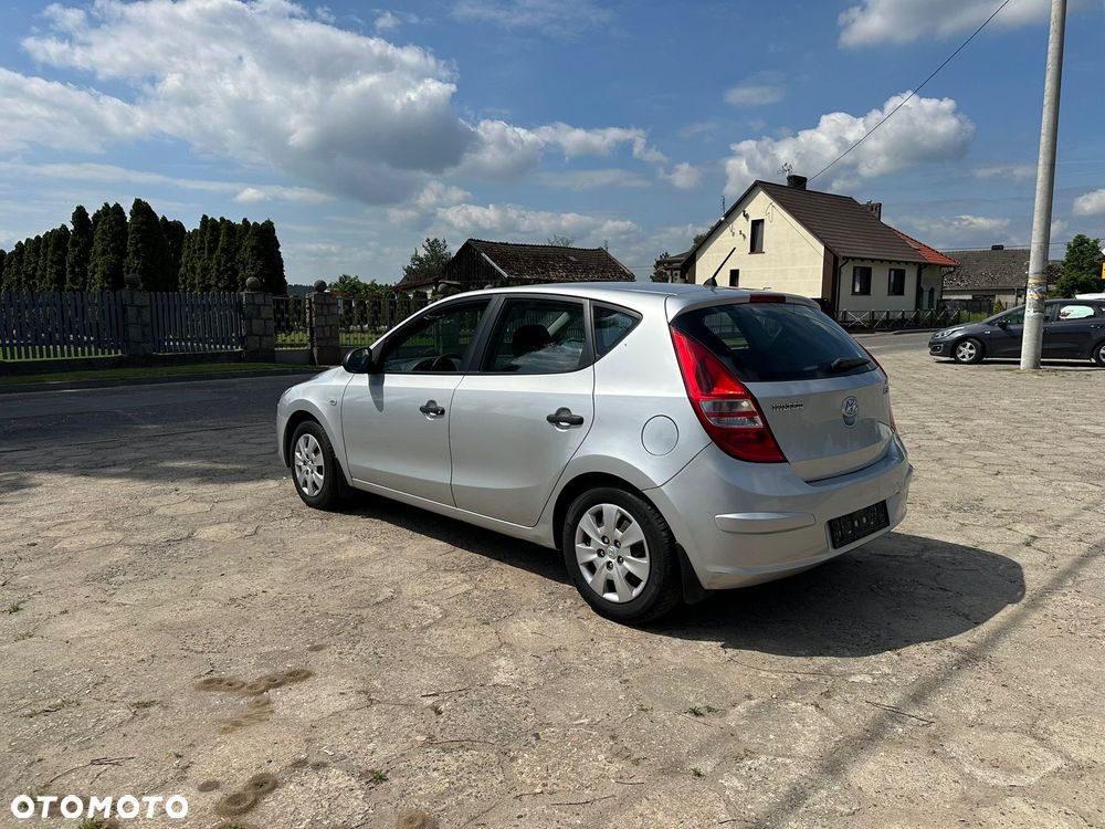 Hyundai i30 1.4 Blue Classic - 3