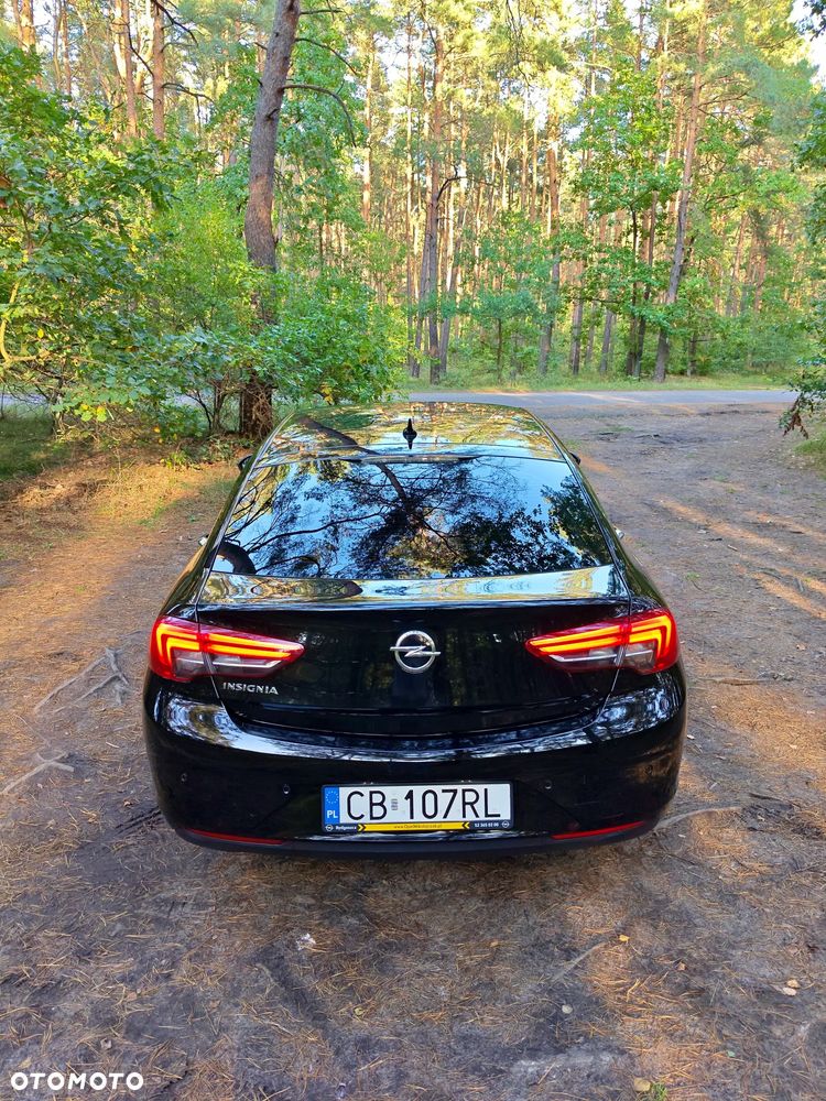 Opel Insignia - 18