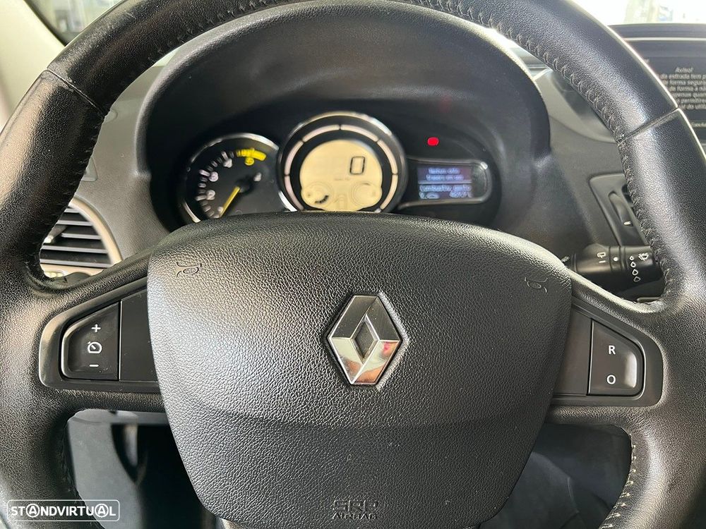 Renault Mégane Sport Tourer 1.5 dCi Confort SS - 17