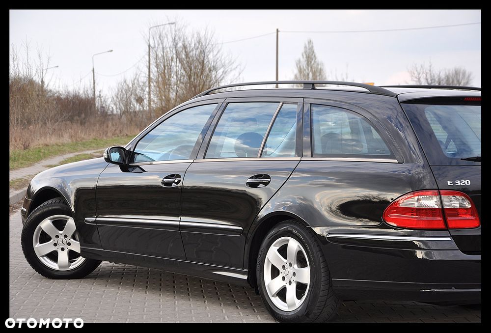 Mercedes-Benz Klasa E 320 CDI Avantgarde - 13