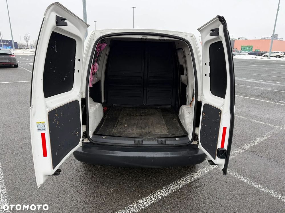 Volkswagen Caddy - 12