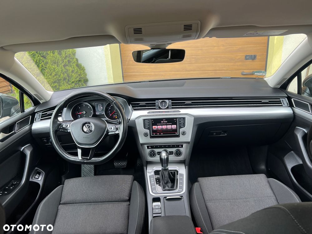 Volkswagen Passat - 6