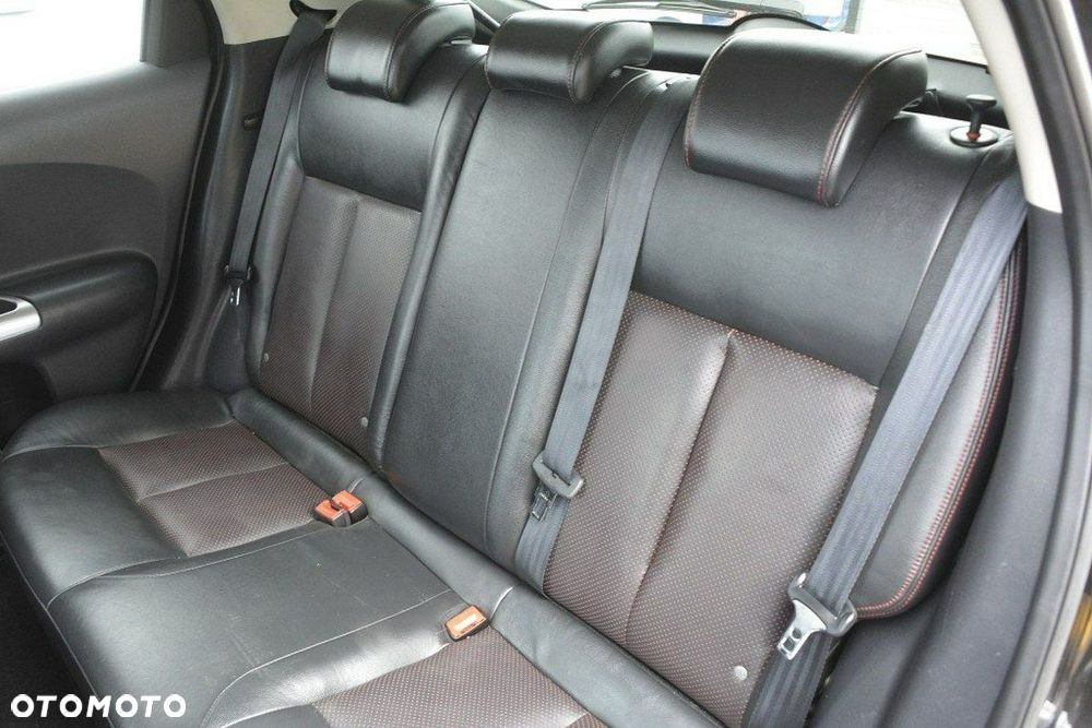 Nissan Juke 1.6 DIG-T Tekna - 33