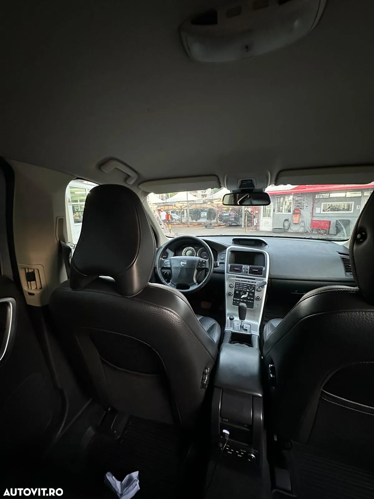 Volvo XC 60 D5 AWD Aut. Summum - 8