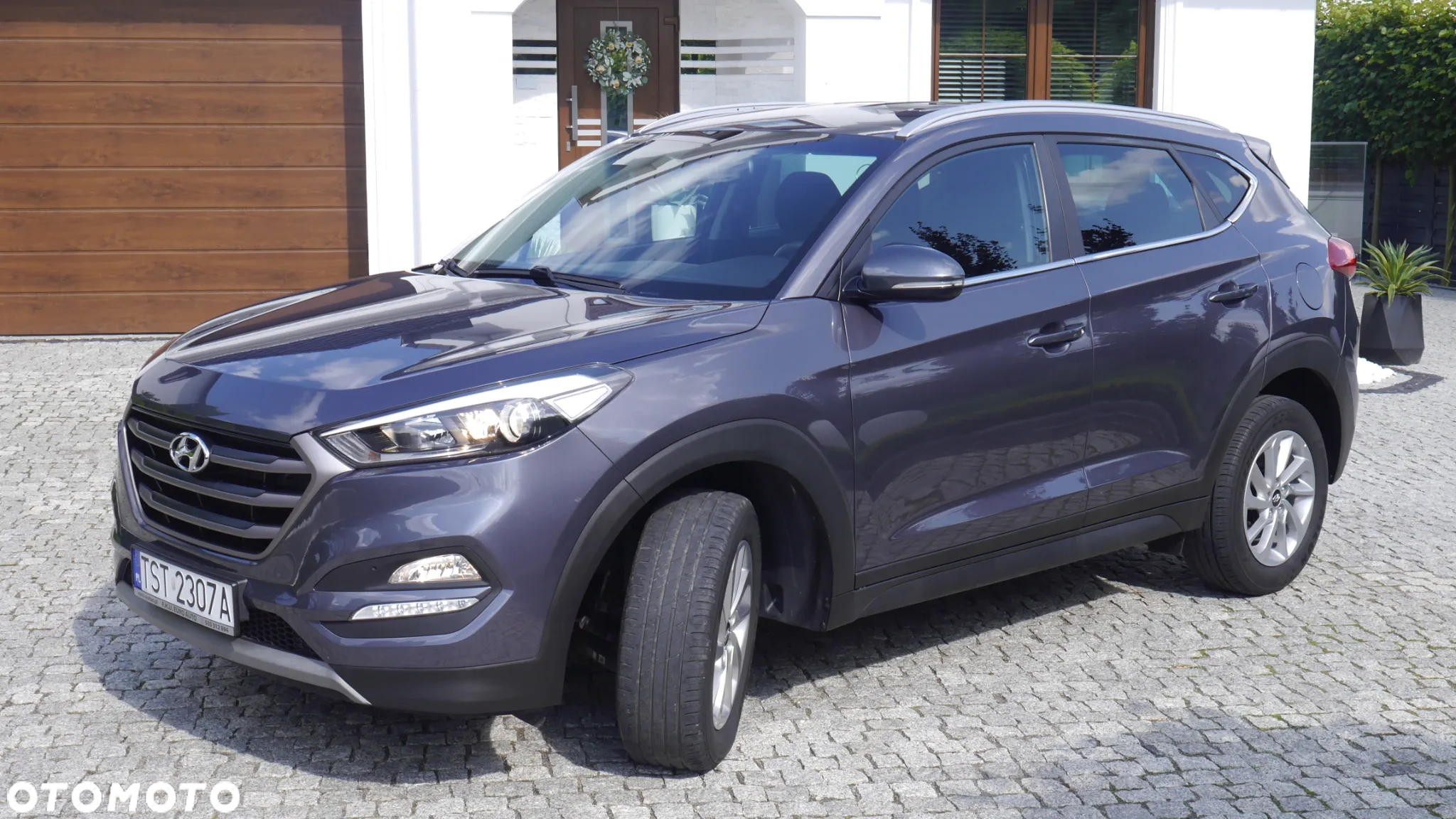 Hyundai Tucson blue 1.7 CRDi 2WD Style - 18