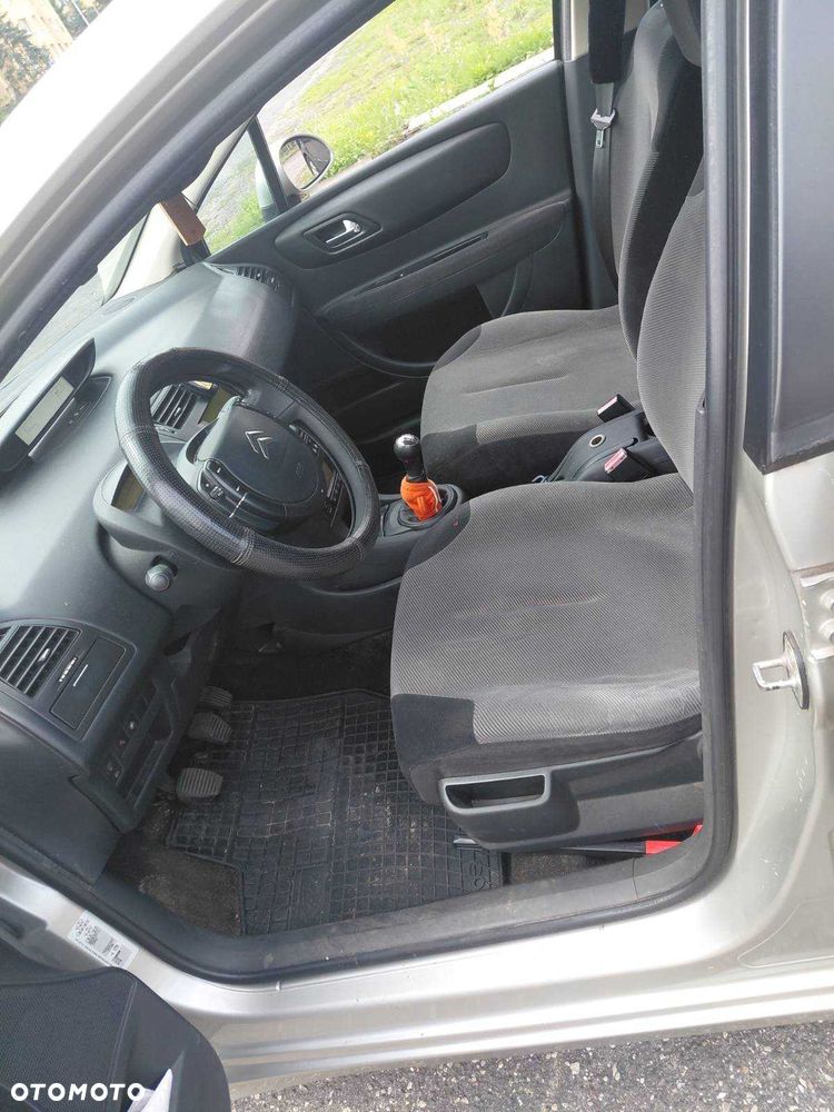 Citroën C4 - 6