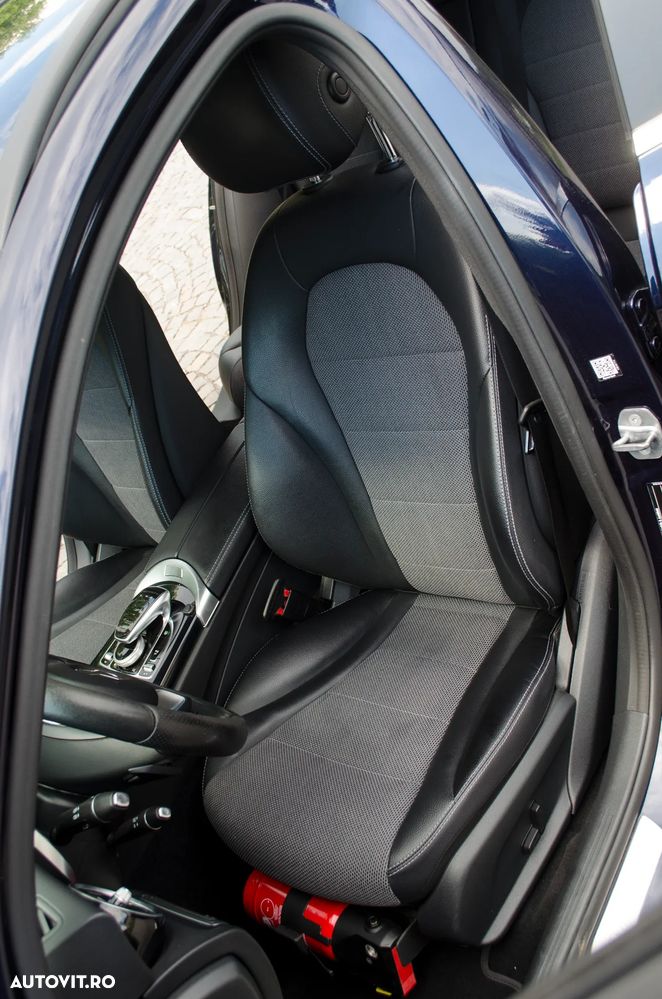 Mercedes-Benz C - 16