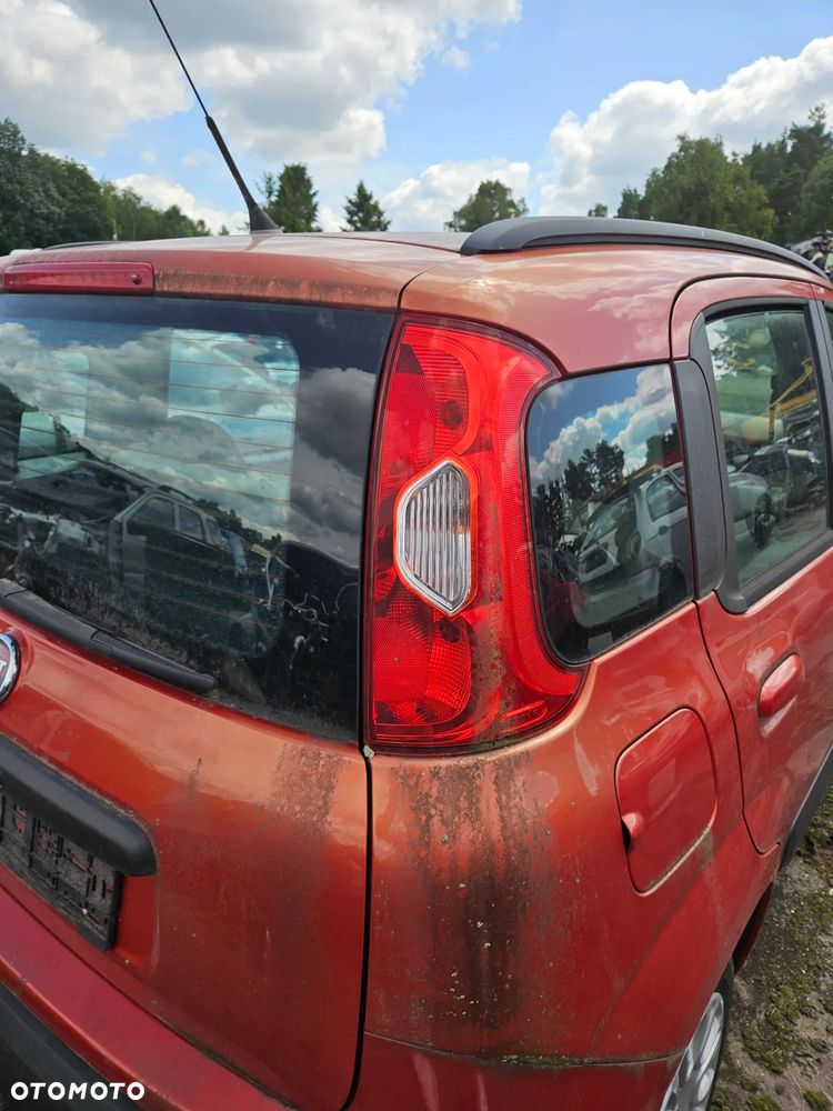 LAMPY TYŁ PRAWA /LEWA FIAT PANDAIII