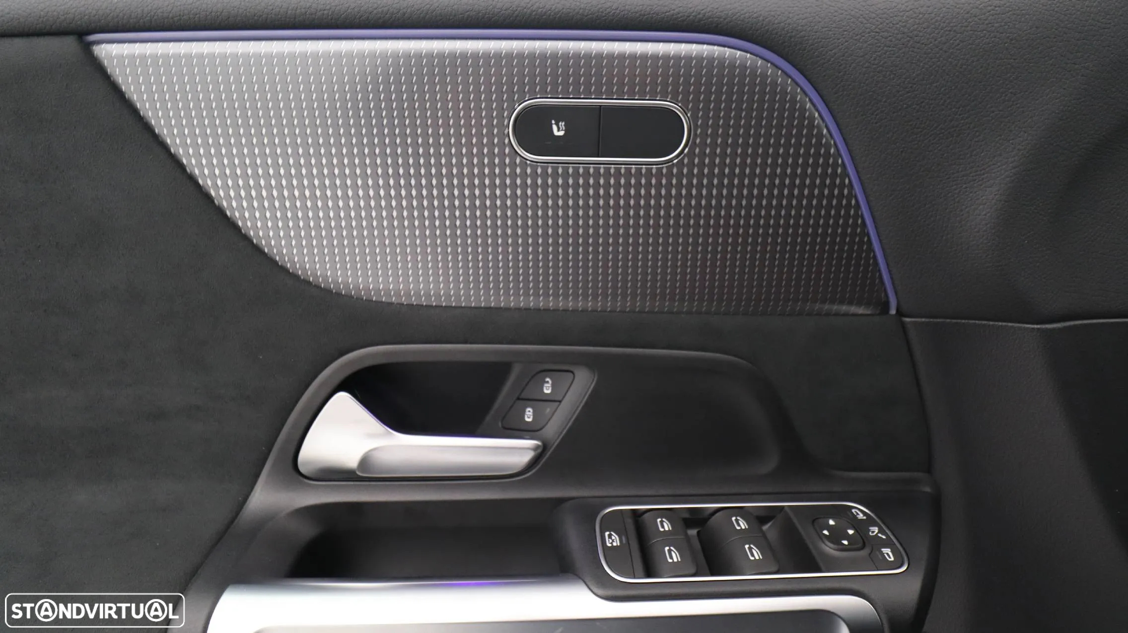 Mercedes-Benz EQB 350 4Matic AMG Line - 15