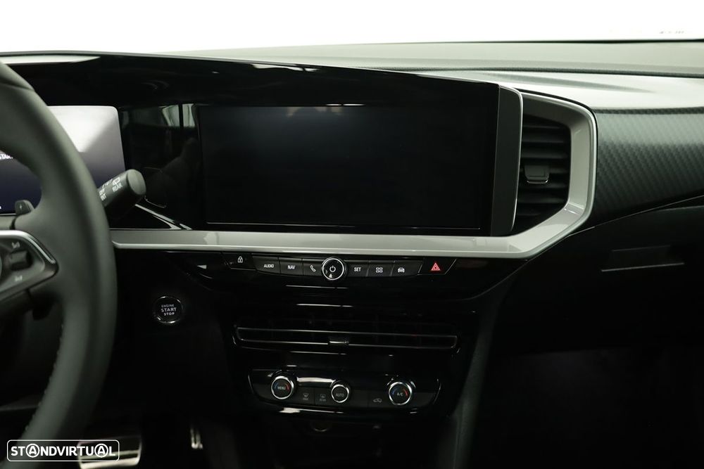 Opel Mokka 1.2 T Ultimate AT - 9