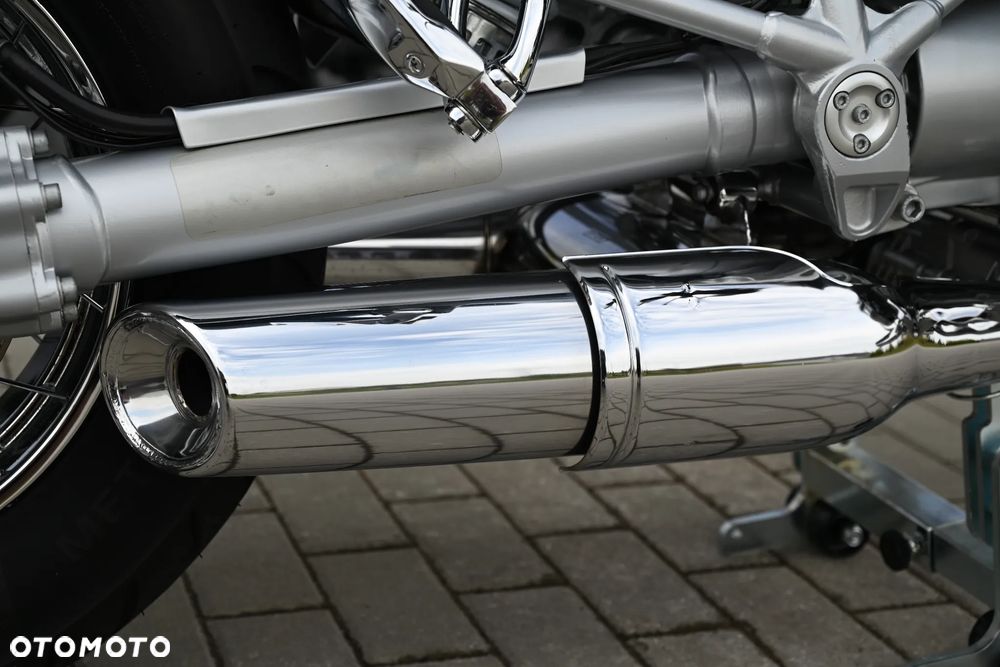 BMW R - 26