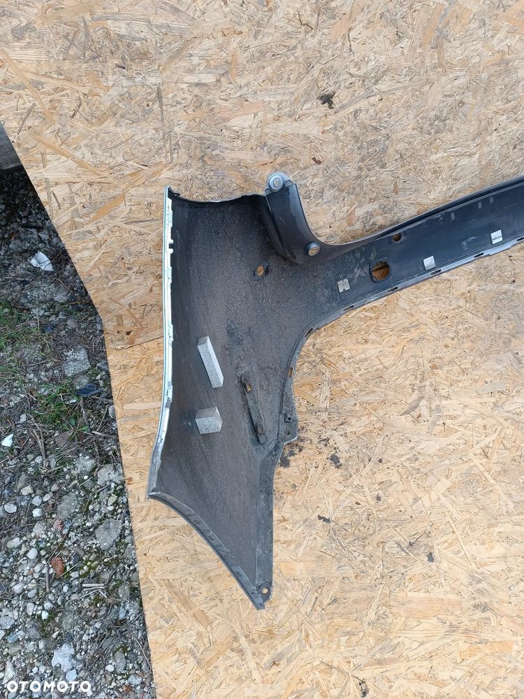 ZDERZAK TYŁ TYLNY TOYOTA COROLLA E21 KOMBI - 3