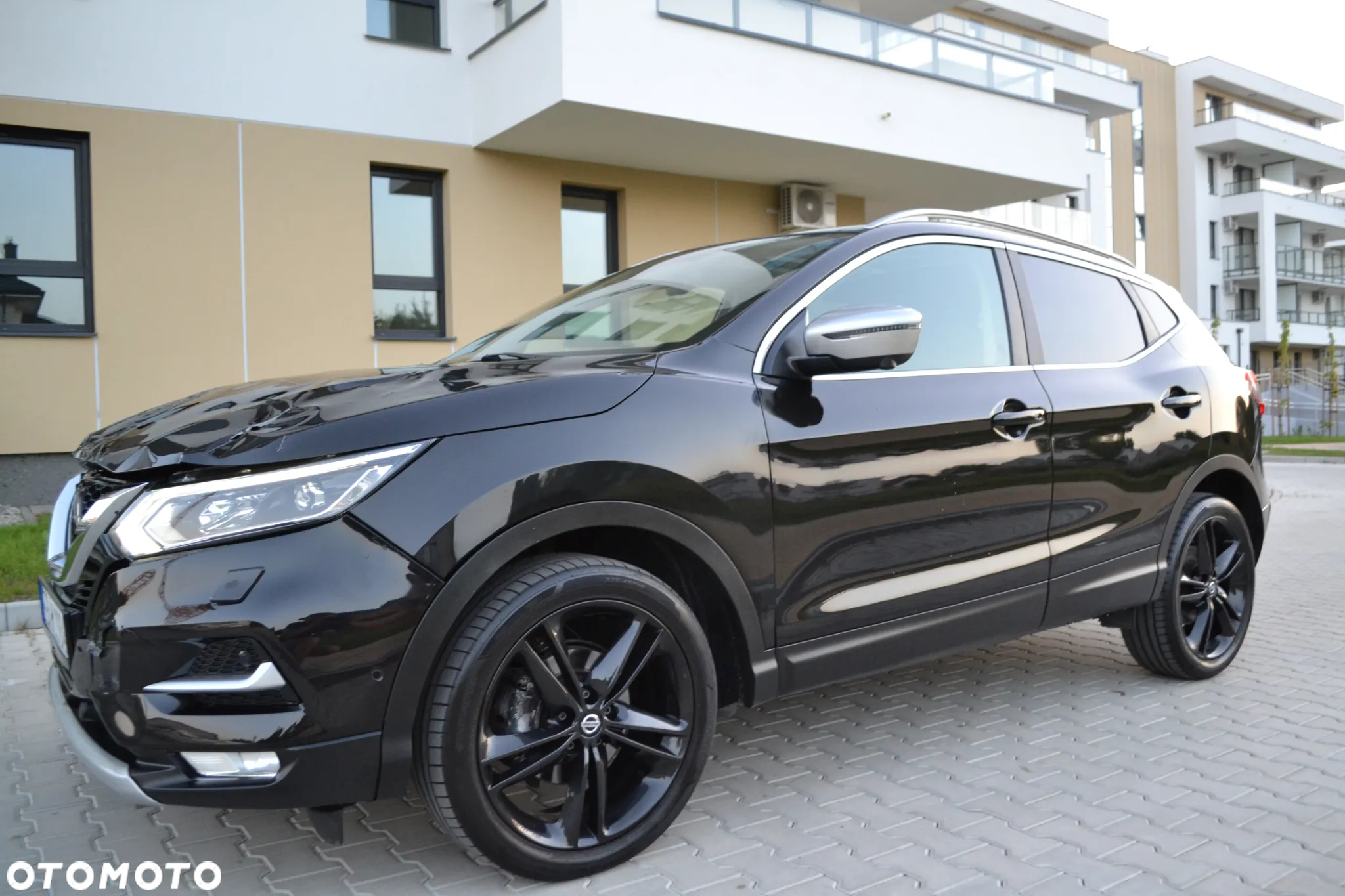 Nissan Qashqai - 4